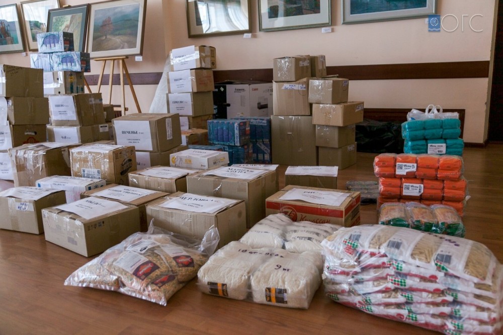 Жители Обнинска за 3 недели собрали почти 3 тонны гумпомощи