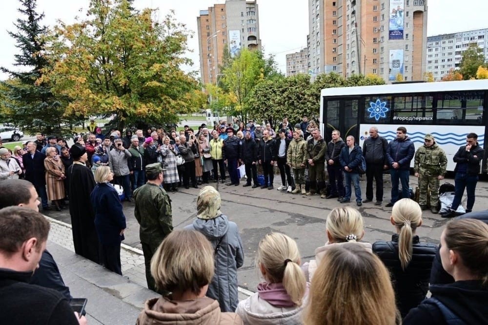 Еще одну группу мобилизованных отправили сегодня из Обнинска в Ногинск