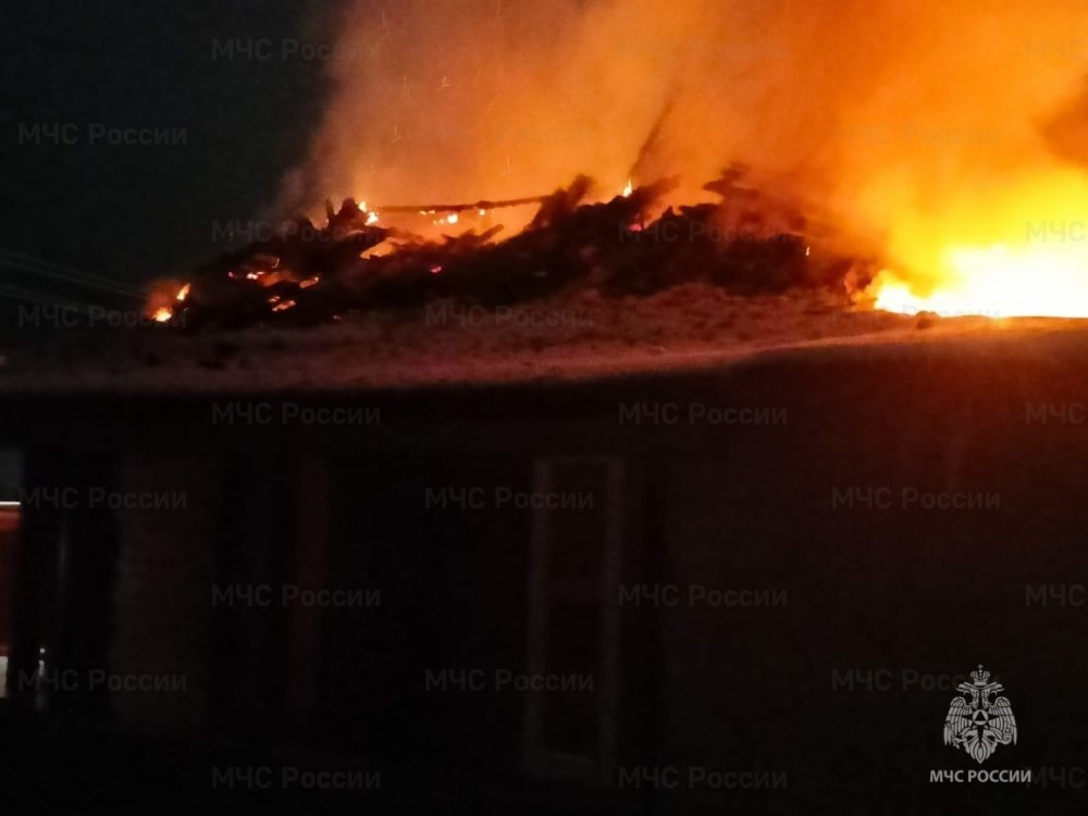 В Калужской области огонь уничтожил жилой дом