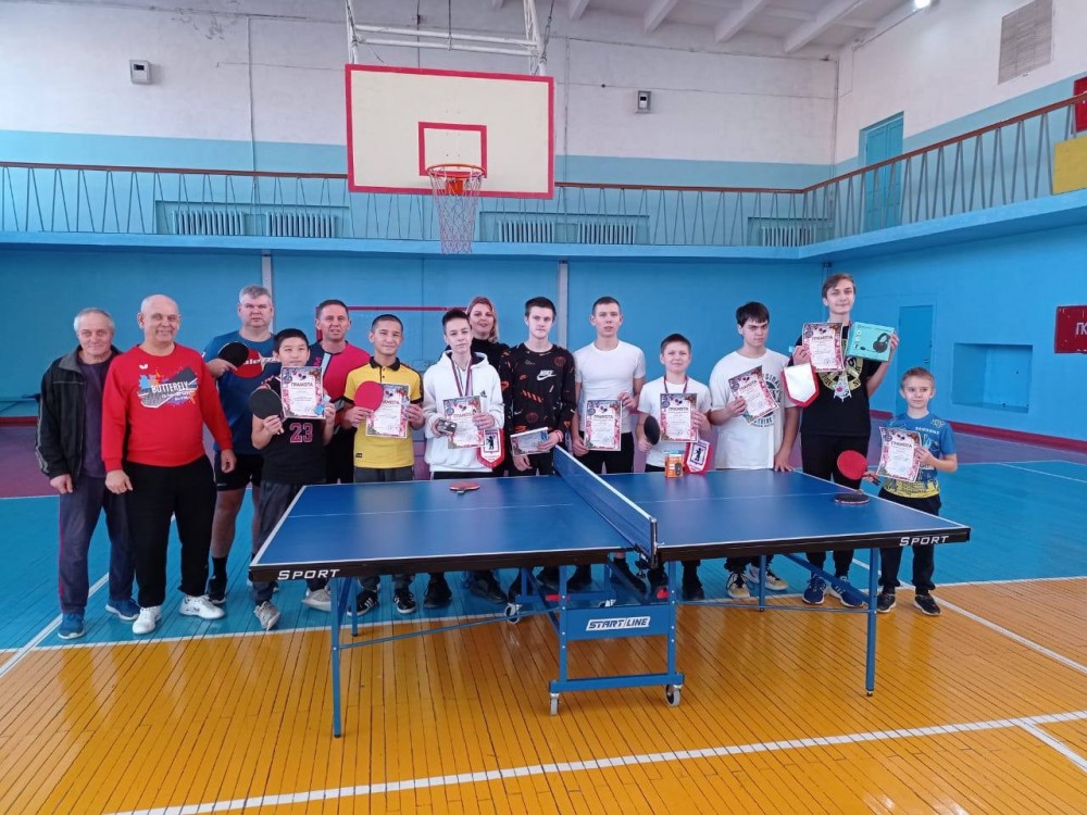 В Малоярославце впервые состоялся турнир по настольному теннису среди школьников 