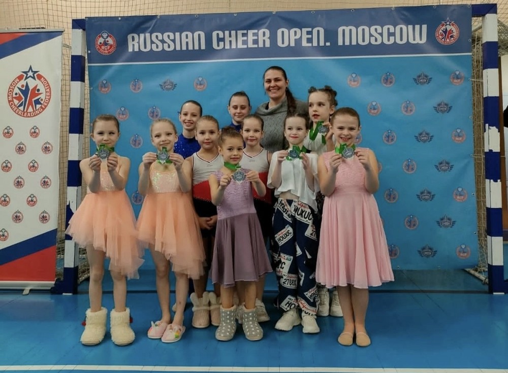 Обнинские чирлидерши завоевали медали на общероссийских соревнованиях