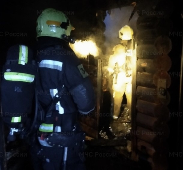 В Малоярославецком районе огонь уничтожил баню 
