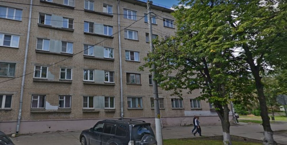 В Обнинске тело 44-летнего мужчины нашли в подъезде