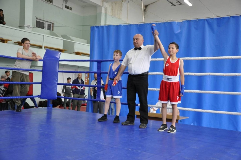 В Боровске прошел открытый детско-юношеский турнир по боксу