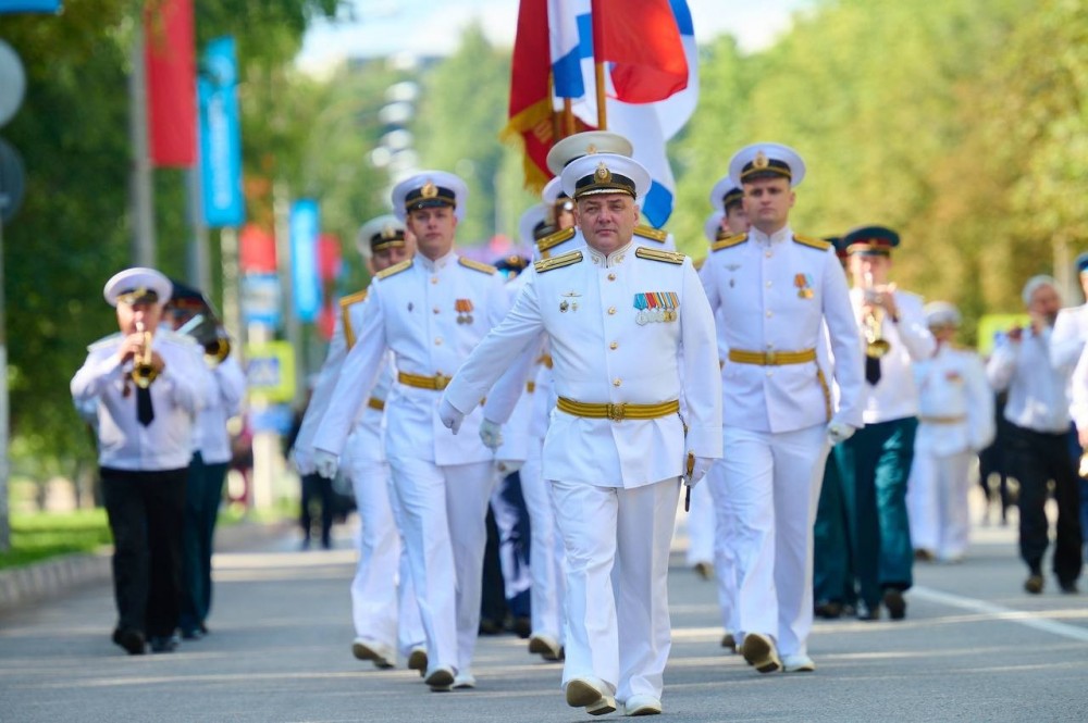 Жителей Обнинска поздравили с Днем военно-морского флота