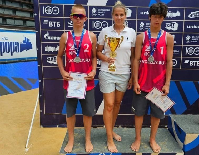 Обнинские волейболисты завоевали «серебро» в Анапе