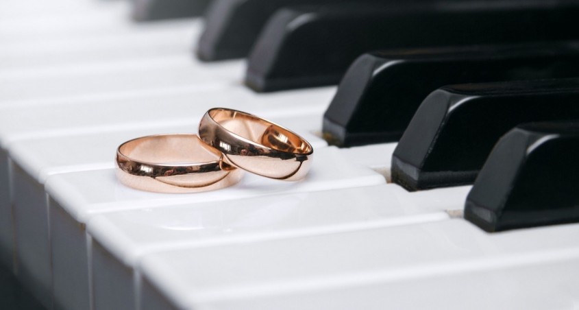 Жительница Калужской области согласилась выйти замуж за 25 тысяч рублей ...