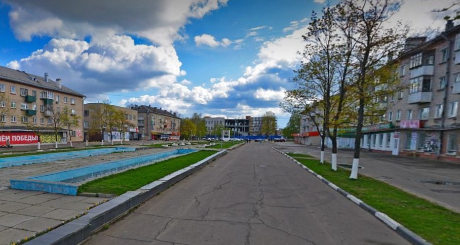 В Обнинске высадят новые деревья на улице Лейпунского