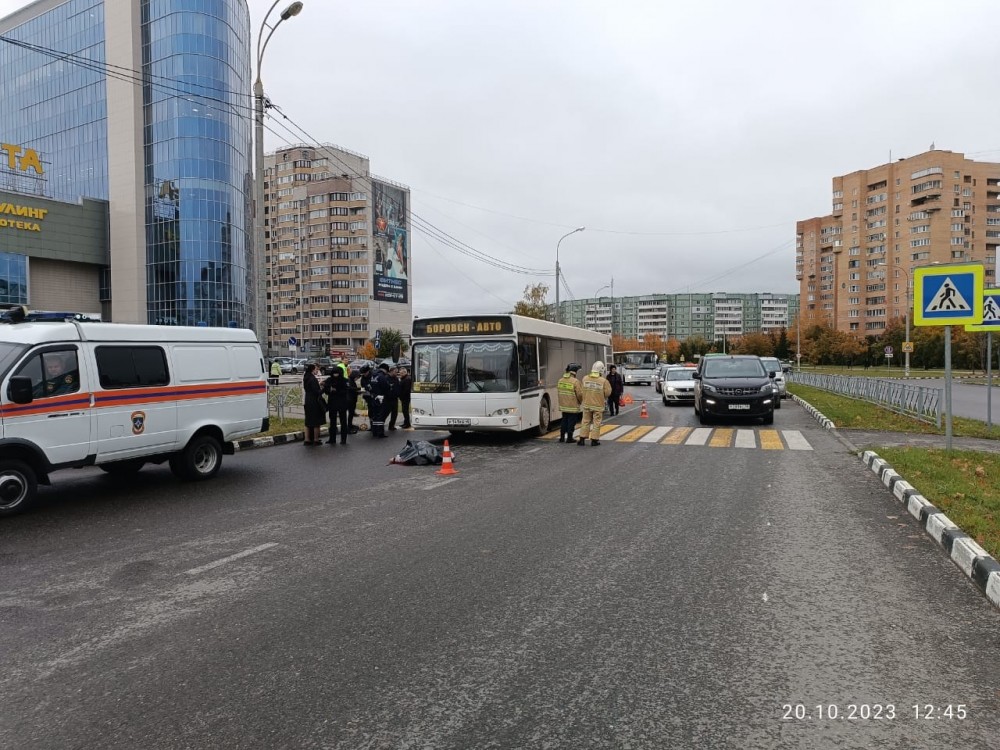 В Обнинске водитель автобуса насмерть сбил женщину на переходе