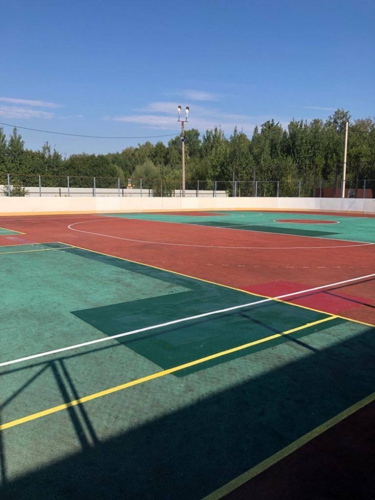 В Калужской области спортивную площадку отремонтировали после вмешательства прокуратуры