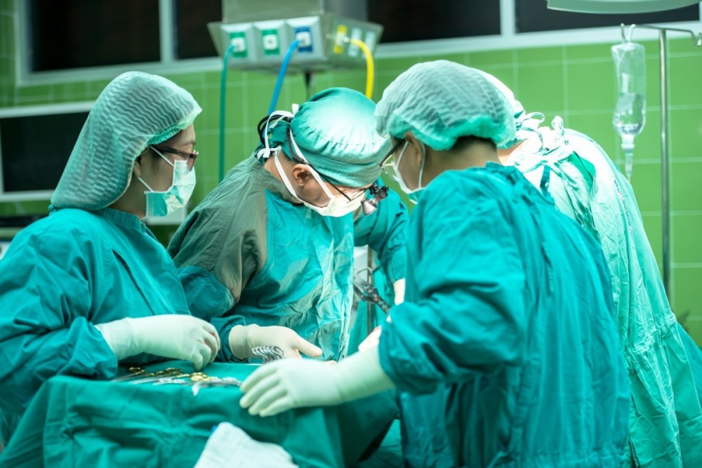 В Обнинске посадили хирурга, из-за ошибки которого умерла женщина
