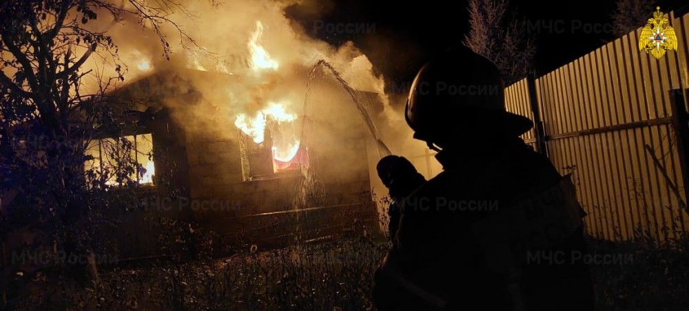 В Боровском районе сгорел частный дом