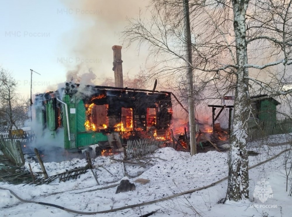 Жилой дом сгорел в Боровском районе