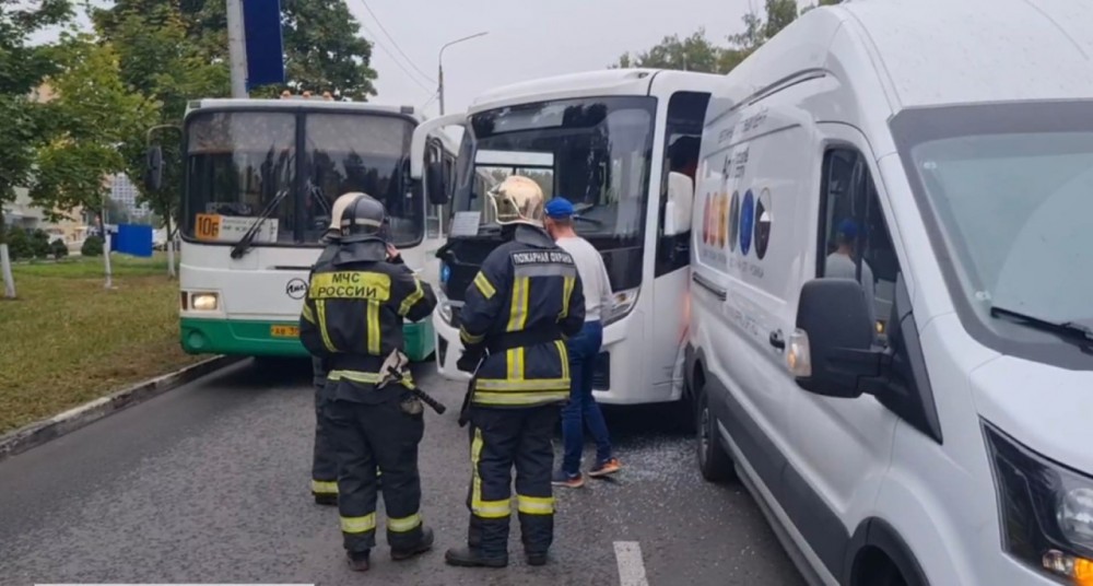 В Обнинске попал в аварию один из новых городских автобусов 