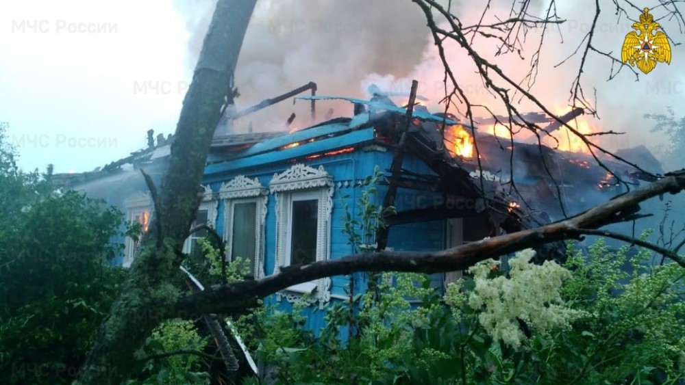 В Малоярославецком районе сгорел частный дом 